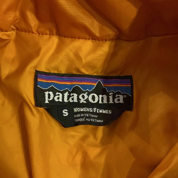 Patagonia womens nano puff pullover - size S - Picture 2 of 5